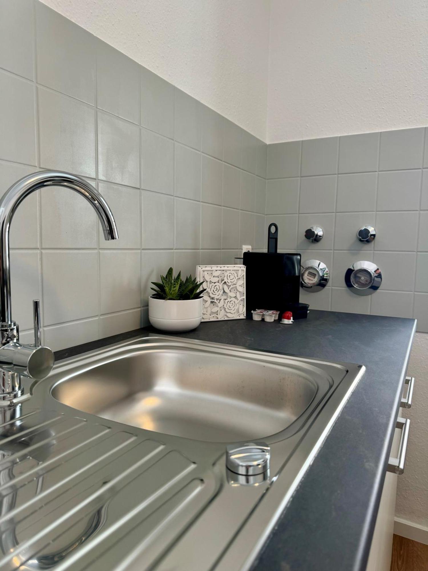 Traumhafte Wohnung Am Stadtbrunnen Der Altstadt 퓔렌도르프 외부 사진